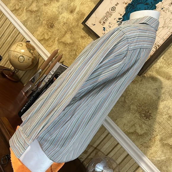 R & G Robert Graham Button Down. XL - Picture 3 of 10